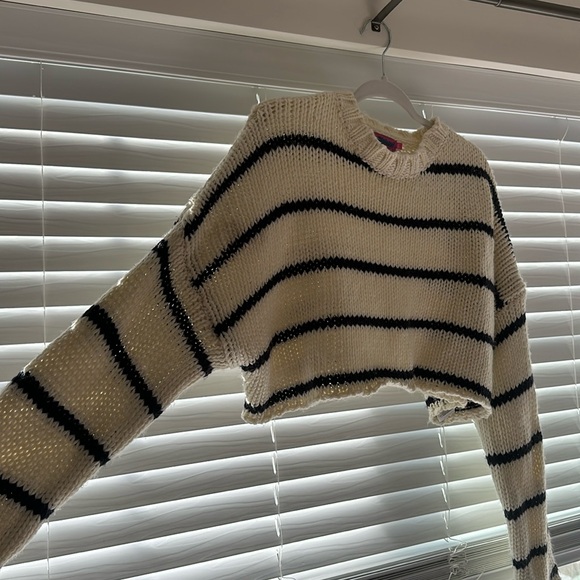 Black and White Stripped Sweater - Picture 1 of 2